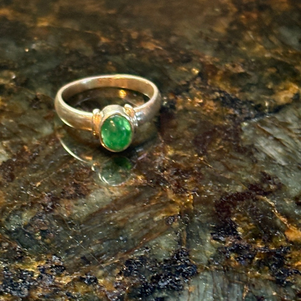 Green Onyx and Sterling  Silver Ring Genuine